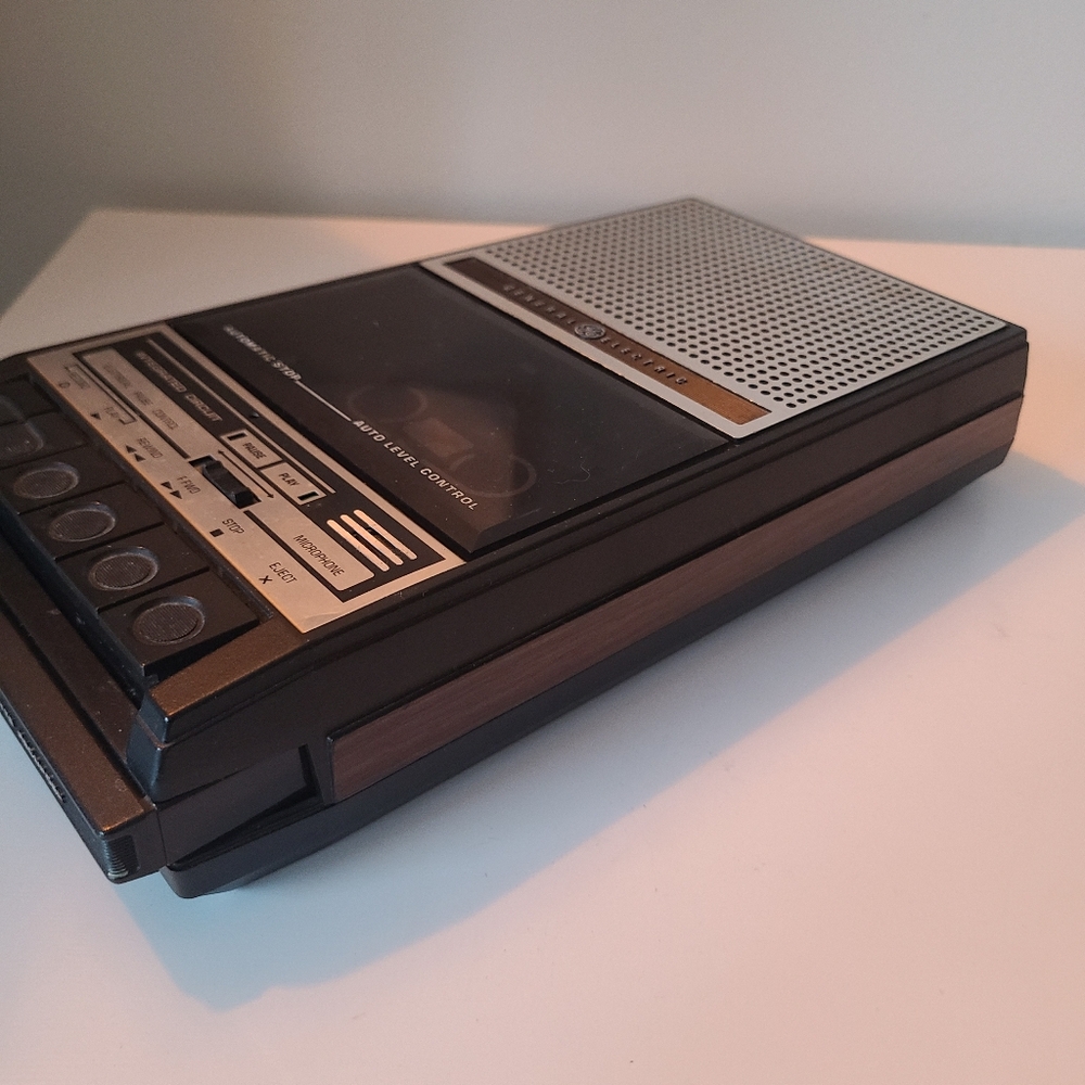 Panasonic Black Portable Cassette Players (for parts) - Picture 5 of 12